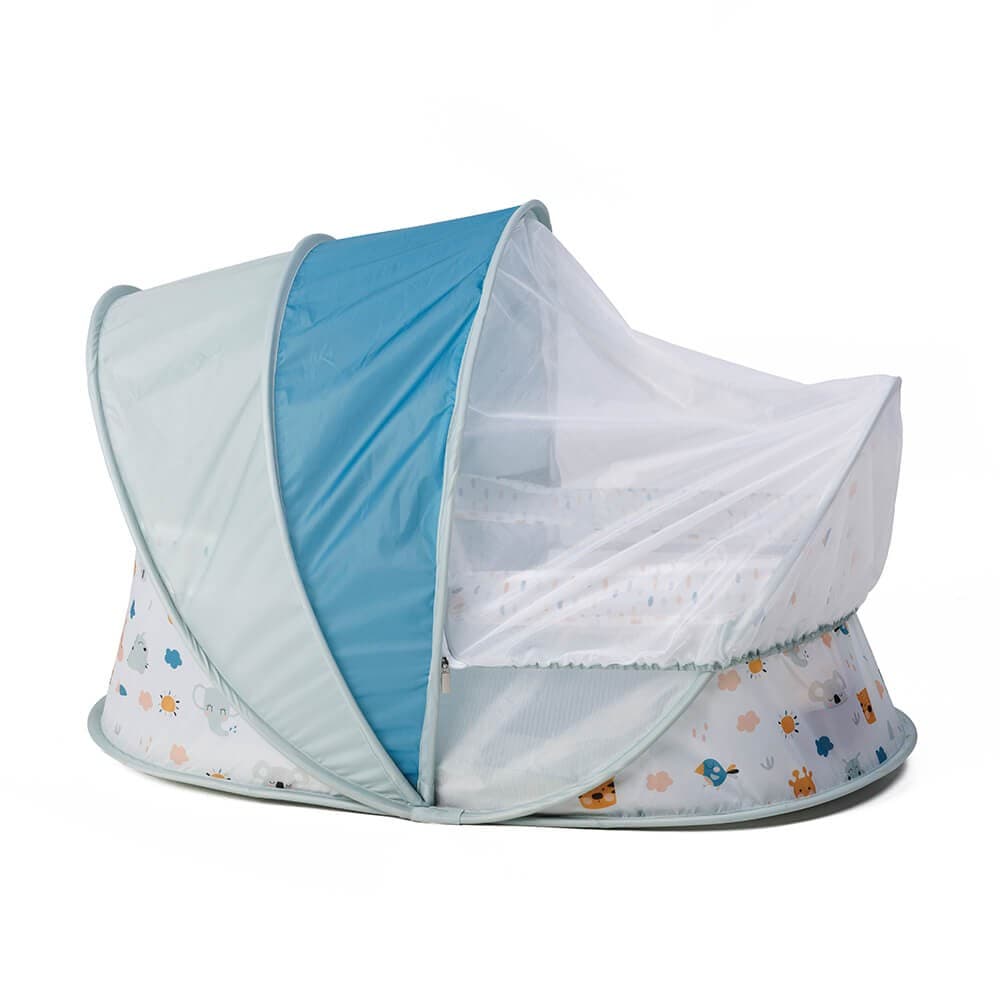 Cama de Viagem Dobrável com Rede Mosquiteira e 3 Bonecos — vista 3