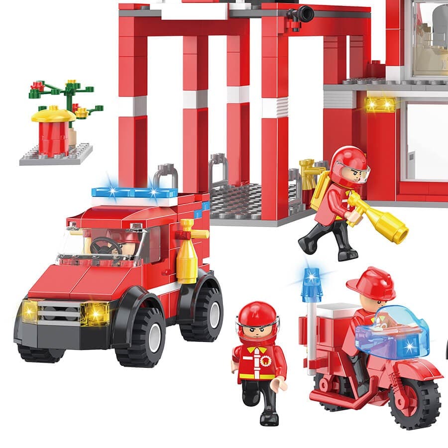 Blocos de Construção Quartel de Bombeiros com Veículos de Resgate — vista 3