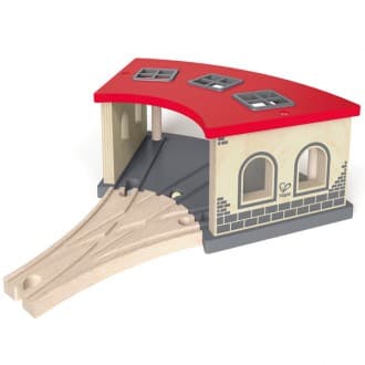 Garagem de Trem de Madeira