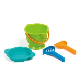 Conjunto Básico com Balde e Pás para Brincar na Areia